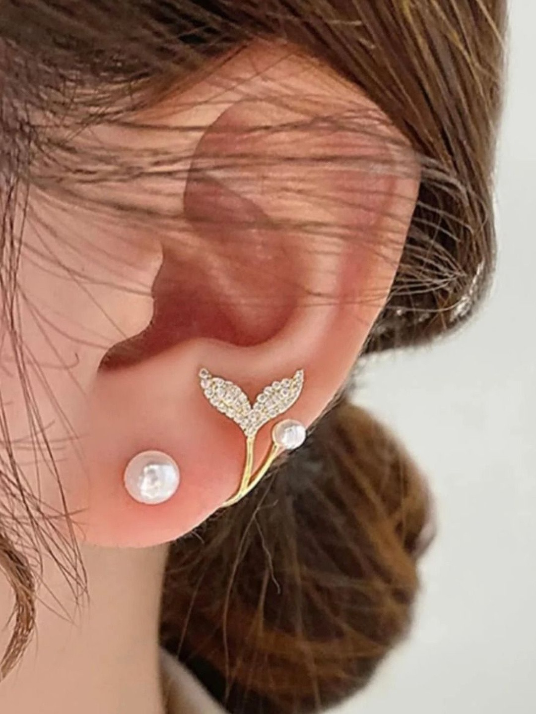 I Style Right Artificial Stones Studded & Beaded Spherical Shaped Studs