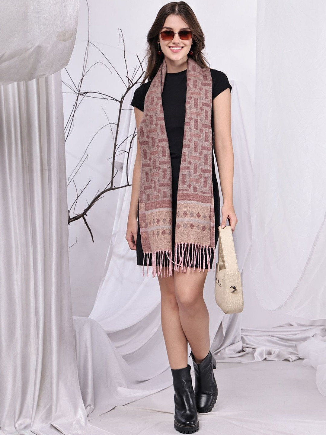 ELLIS Women Geometric Woven Design Stole with Tasselled Border