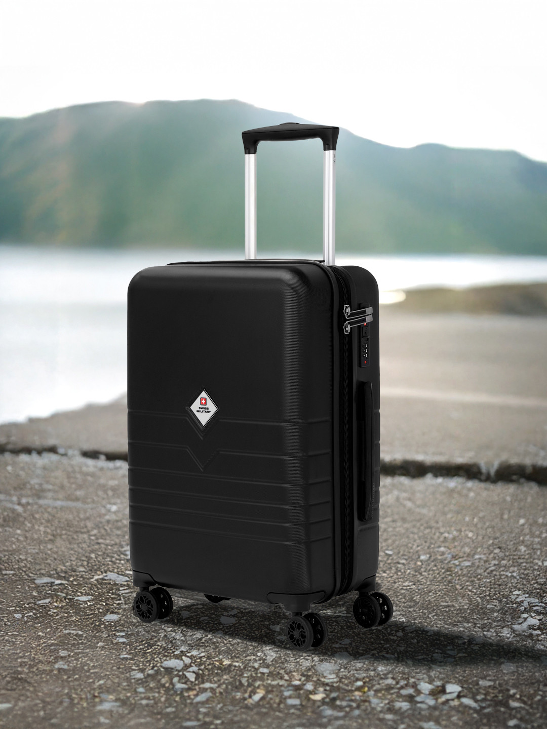 SWISS MILITARY Unisex Arctic Elite Textured Hard-Sided Cabin Trolley Bag