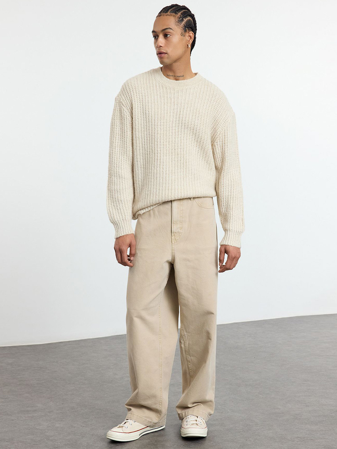 Trendyol Ta Men Open Knit Self Design Round Neck Pullover