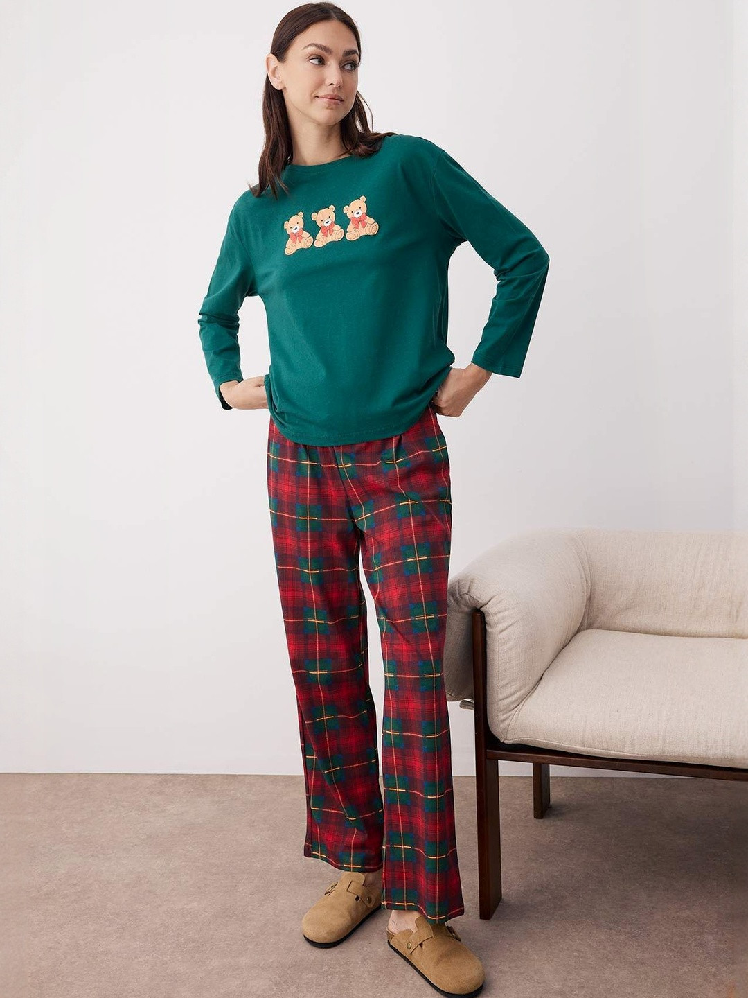 Trendyol Women Printed Pure Cotton T-shirt & Checked Pyjamas Nightsuit