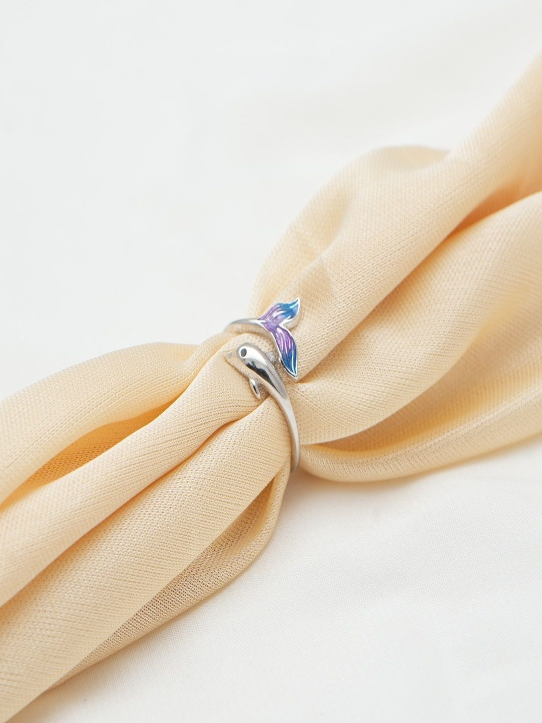 TASSYA 925 Sterling Silver-Plated Dolphin Finger Ring