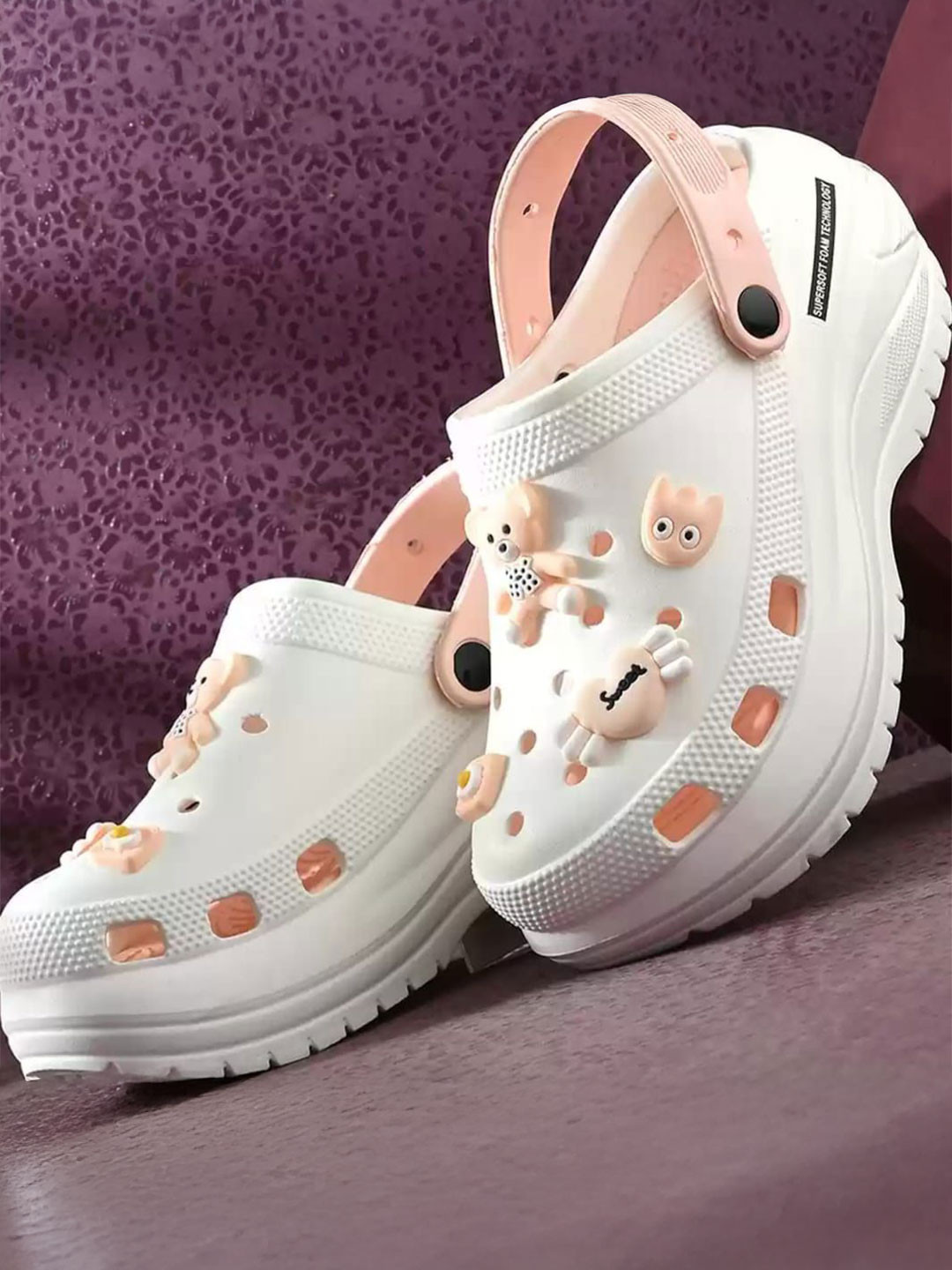 glitchez Women Trending Primium Classic Flatform Clogs