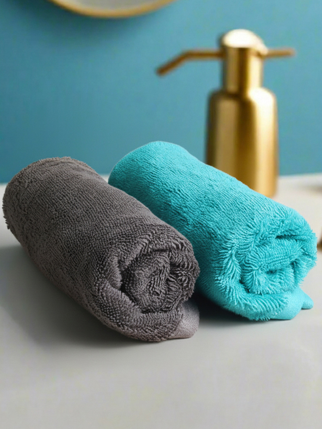 Heelium Unisex Pack of 2 Bamboo Super Soft & Quick Drying Home & Gym Hand Towel