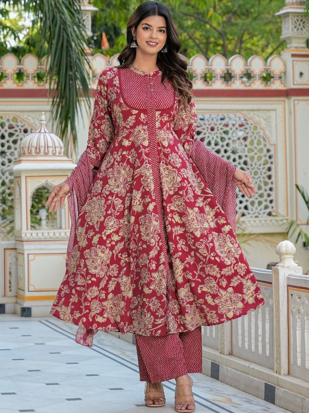 YASH GALLERY Women Floral Printed Panelled Kurta with Palazzos & With Dupatta