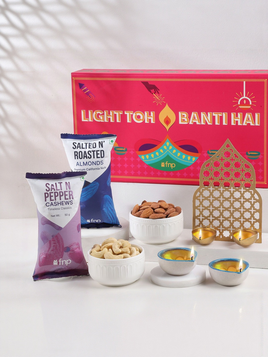 fnp Nuts & Lights Hamper Box