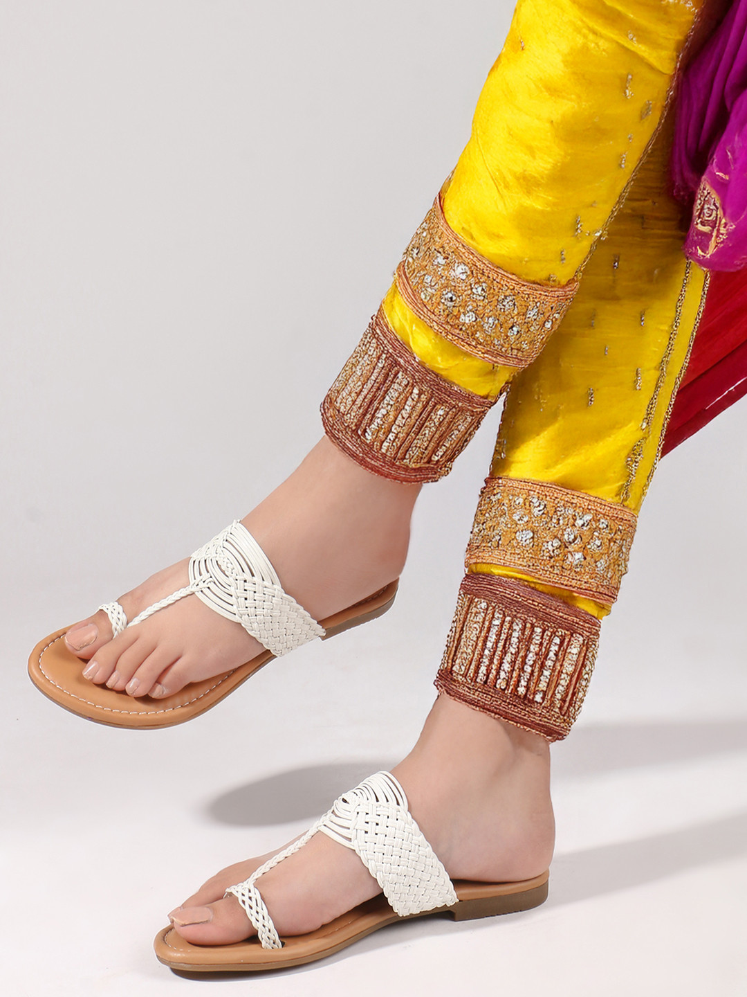 PLANET WALK Women Open Toe Ethnic T-Strap Flats