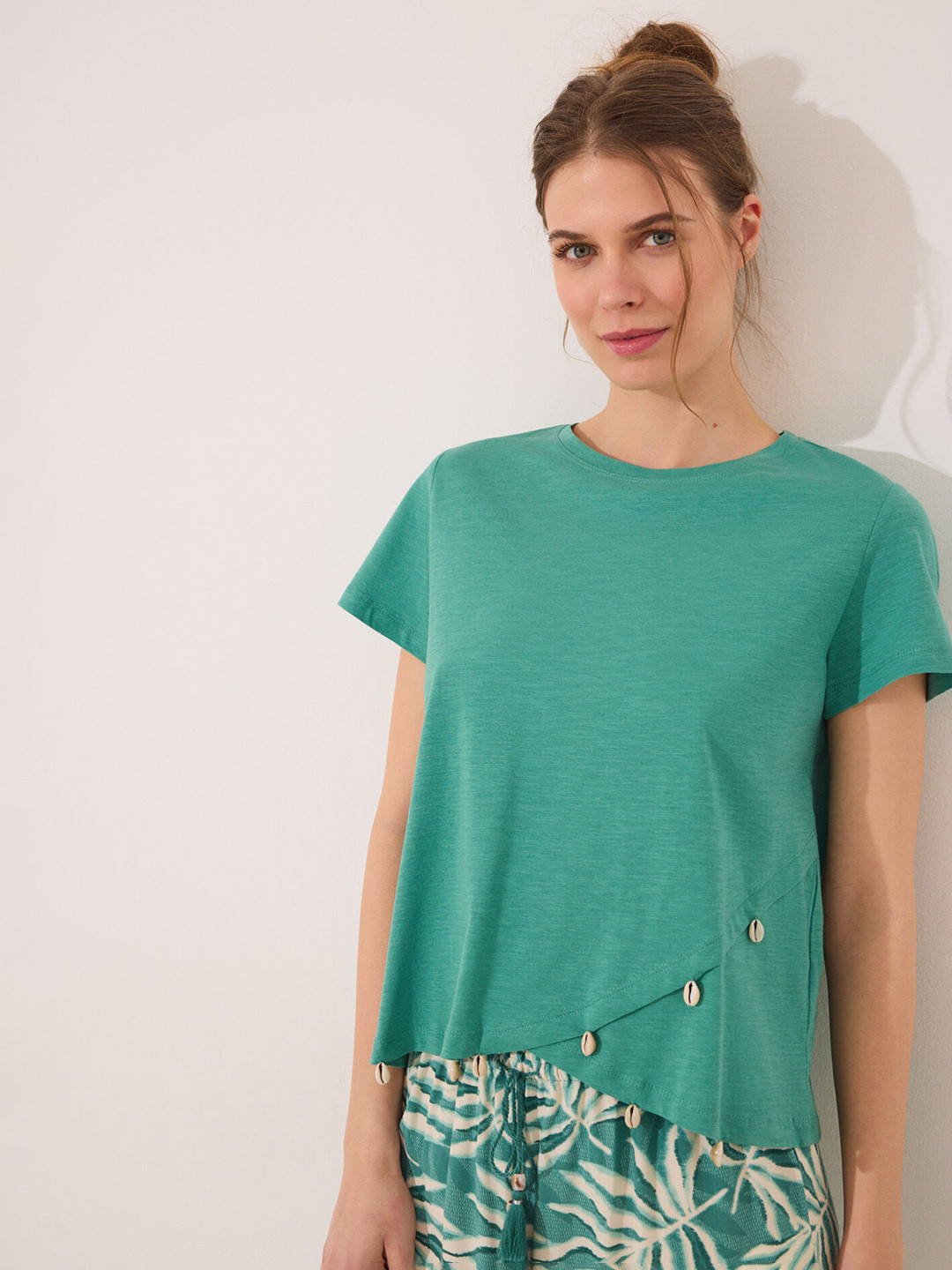 women'secret Shell Embellished Lounge T-shirt