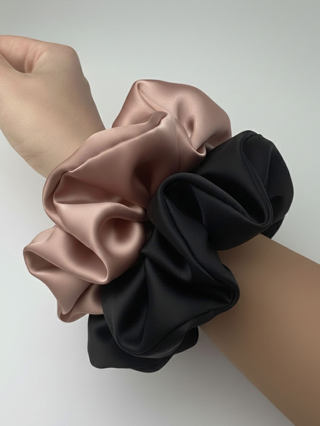 Mueras Set Of 2 Women XL Satin Scrunchies