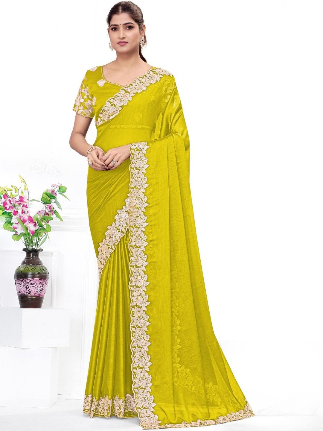 MODEHEAVEN Embellished Embroidered Saree With An Unstitched Blouse Piece
