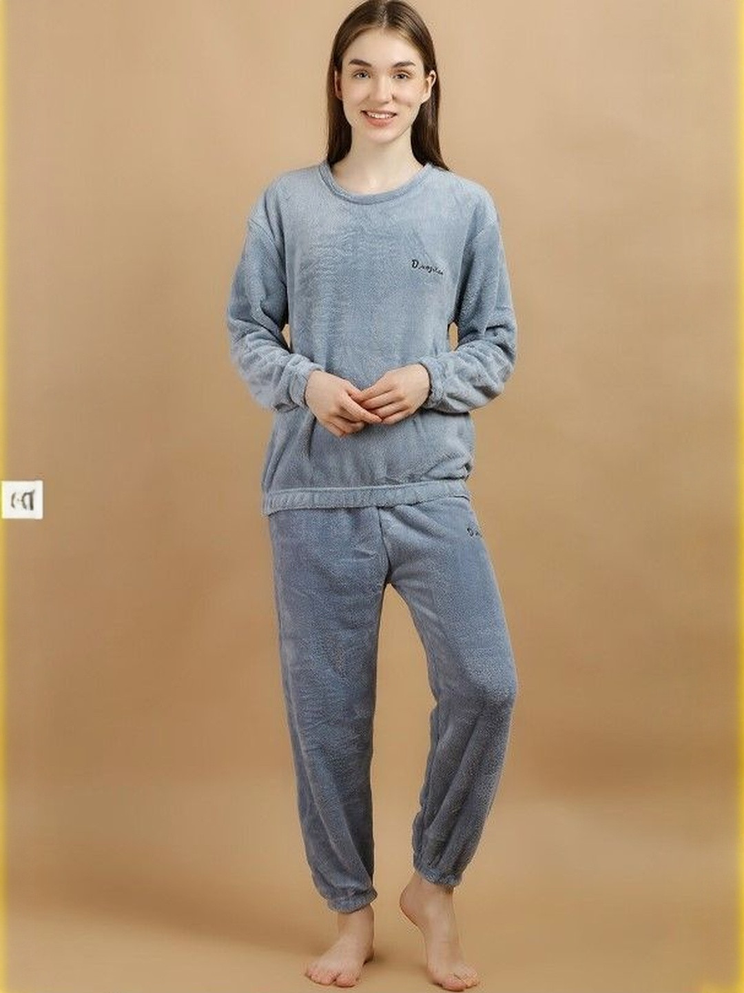 NEYSA Round-Neck Sweatshirt With Joggers Co-Ords Set