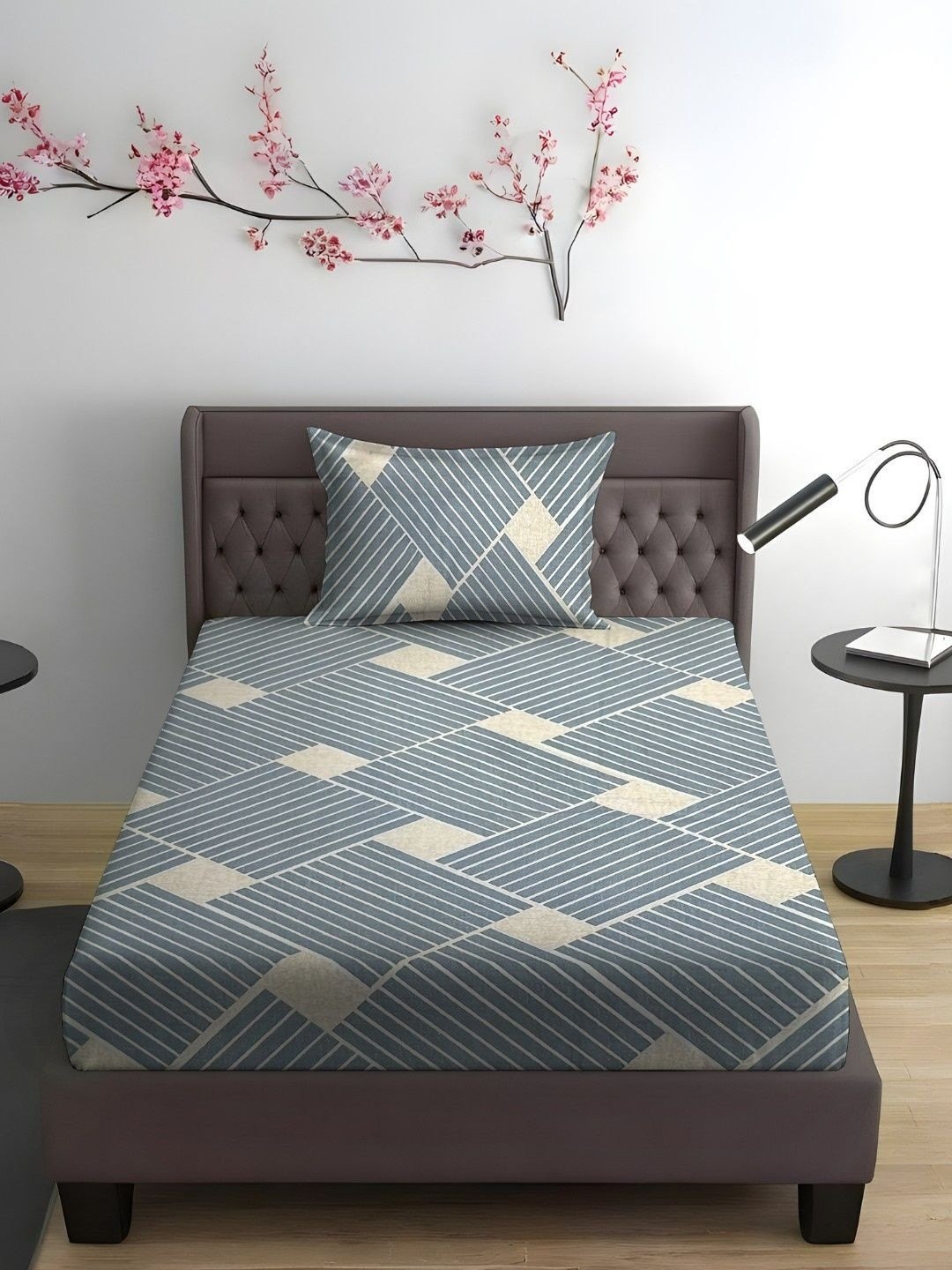 WEAVE AND DECOR Grey & Beige Checked 300 TC Single Bedsheet with 1 Pillow Cover