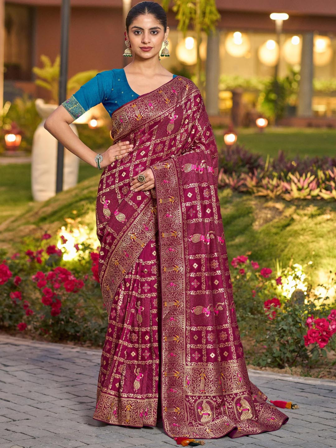 Smart Stree Ethnic Motifs Zari Heavy Work Kanjeevaram Saree