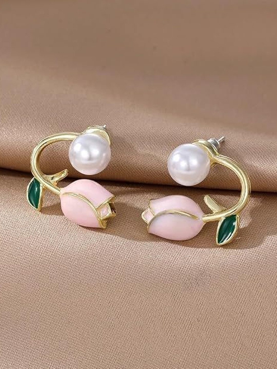 LIMINE JEWELS Floral Studs Earrings