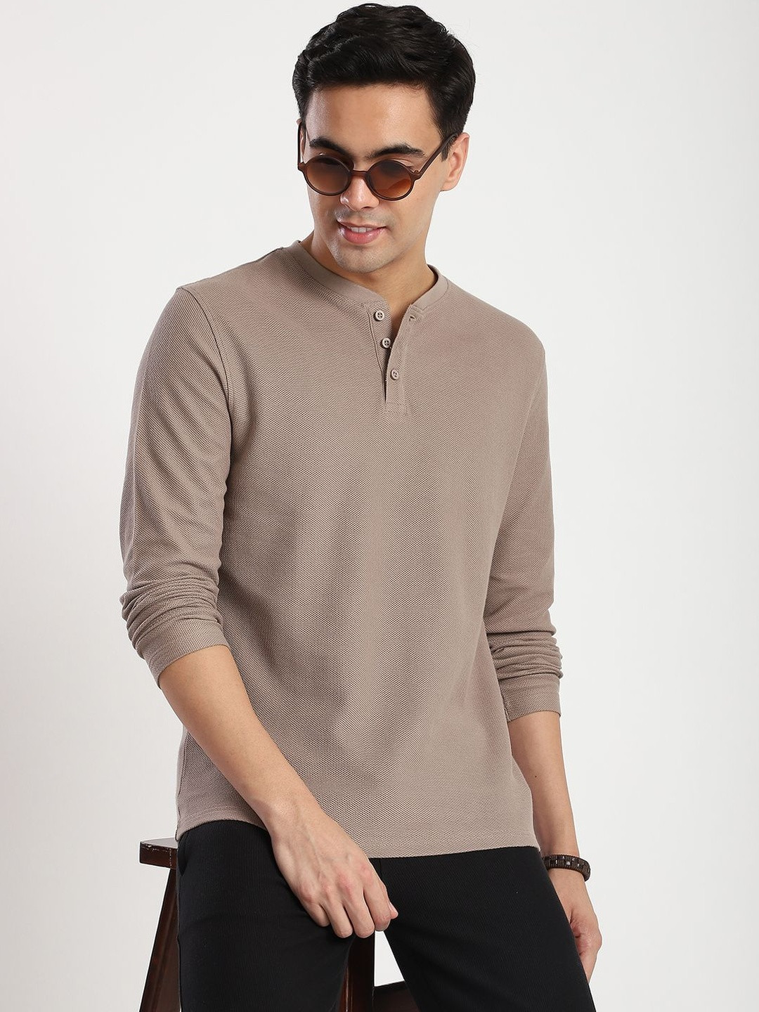 R&B Men Henley Neck T-shirt