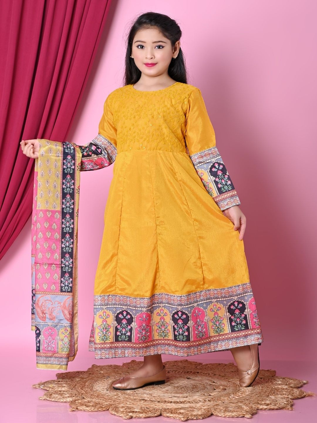 BARKAT DESIGNING PLANET Ethnic Motifs Embroidered Georgette Ethnic Dresses