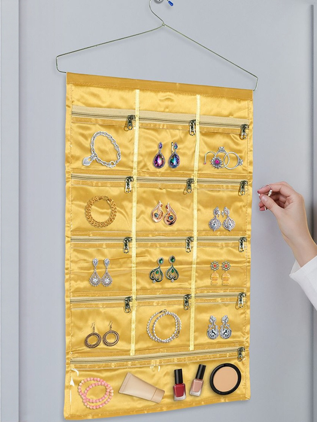 Aura Gold-Toned Makeup Pouch Bag with 13 Compartments Organiser