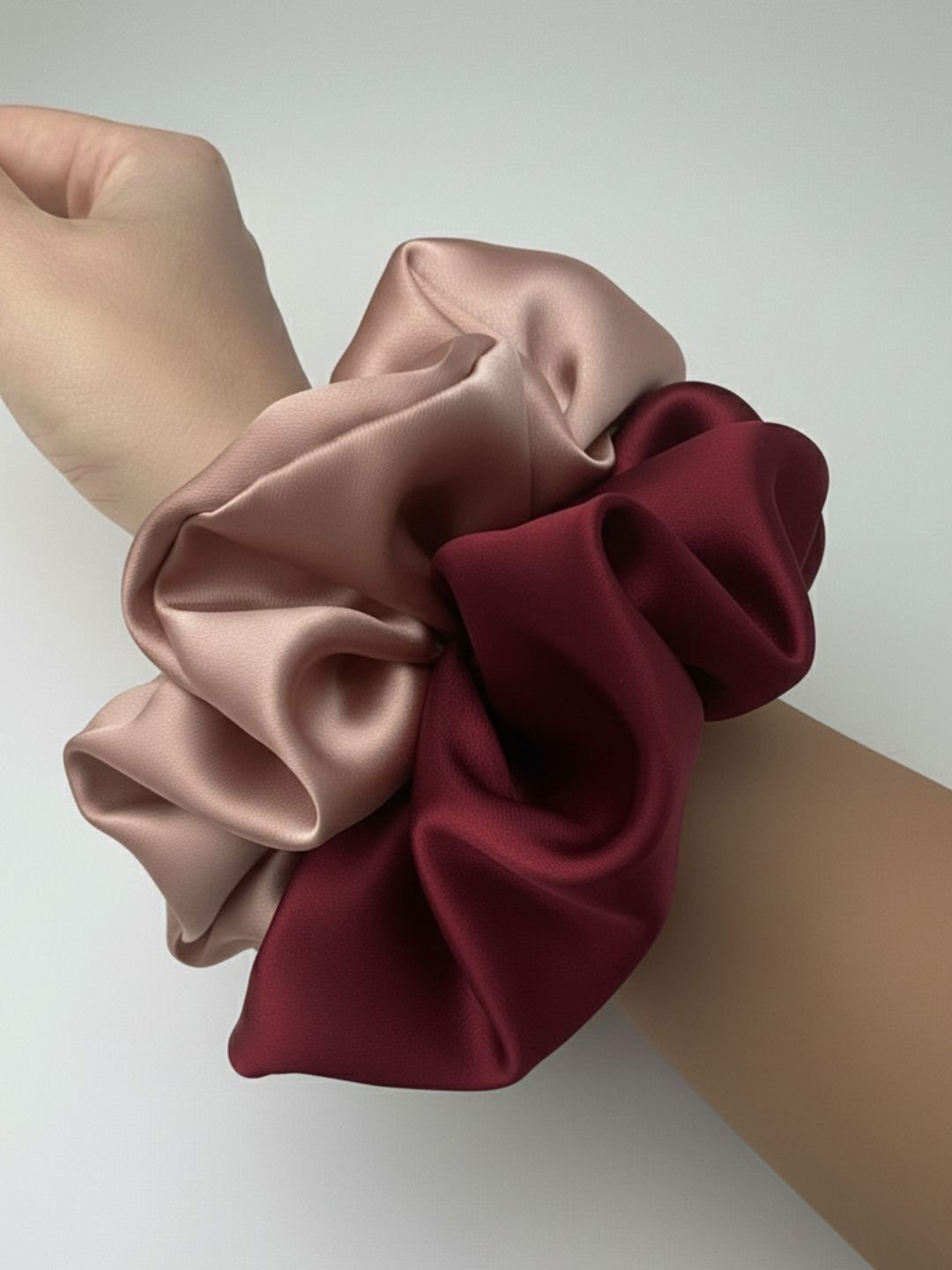 Mueras Set Of 2 Women XL Satin Scrunchies