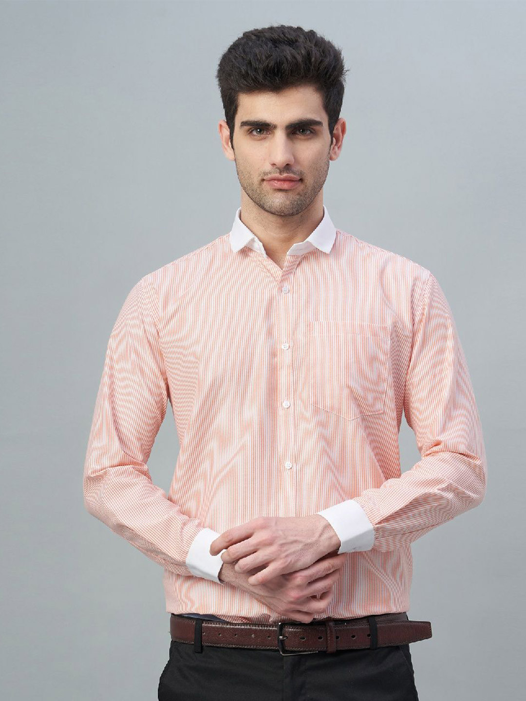 Swoke Unisex Striped Spread Collar Regular Fit Formal Shirt