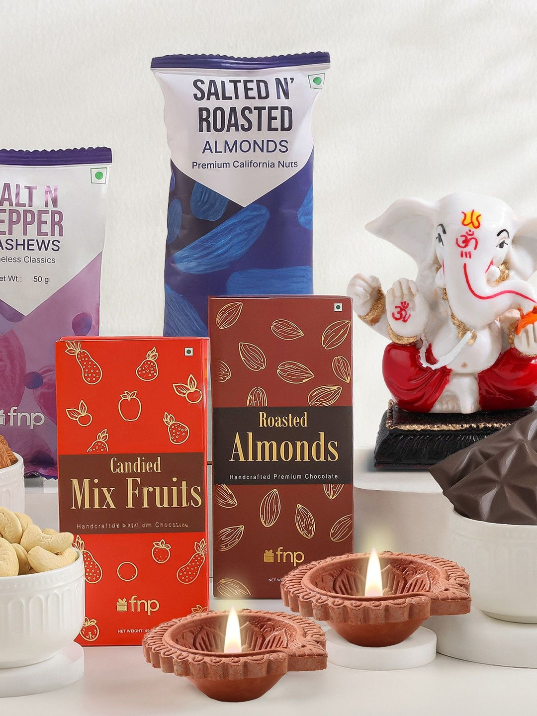 fnp Set Of 6 Almond Cashew Delight With Ganesha Gift Set