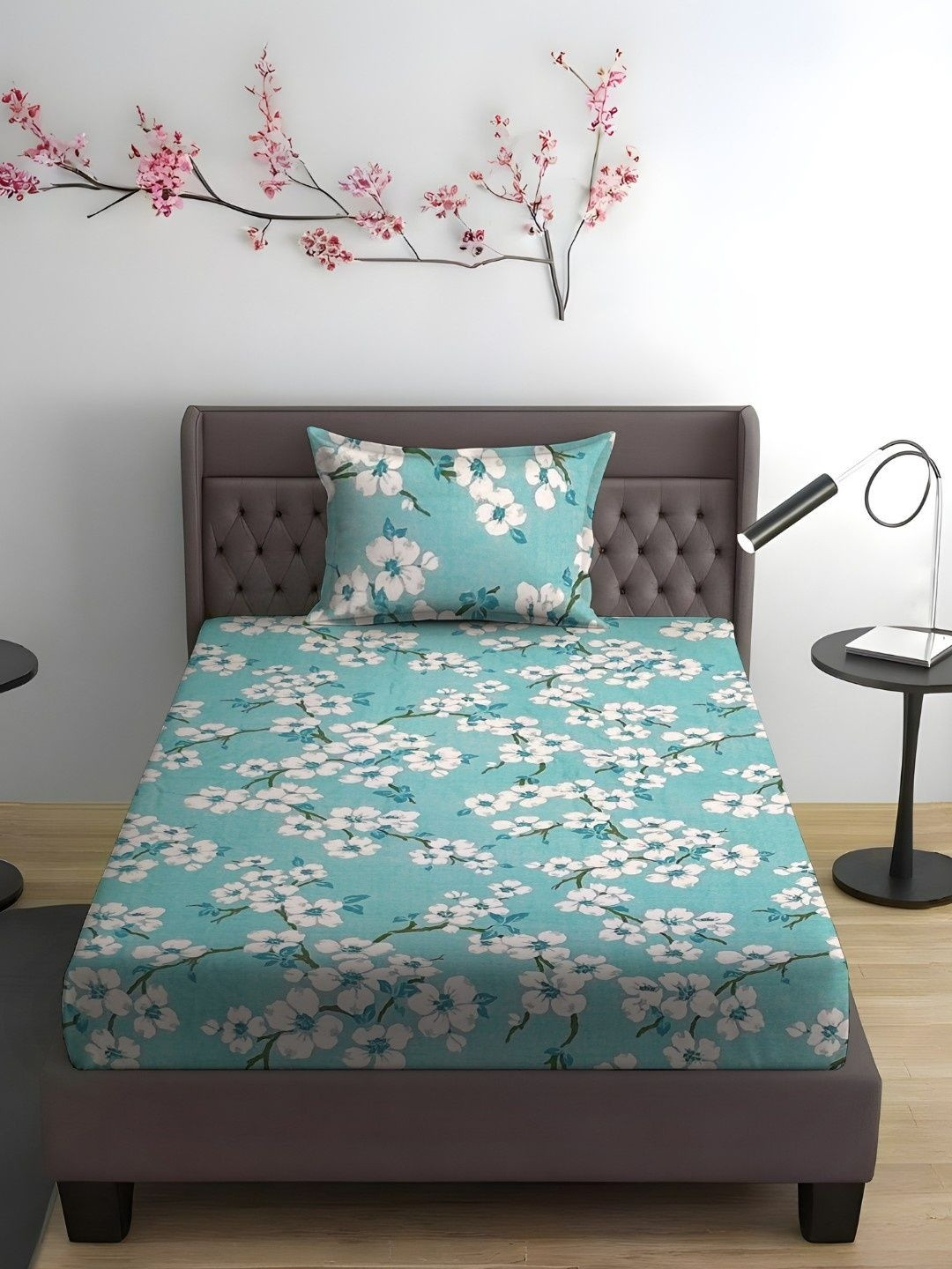 WEAVE AND DECOR Turquoise Blue & White Floral 300 TC Single Bedsheet with 1 Pillow Covers