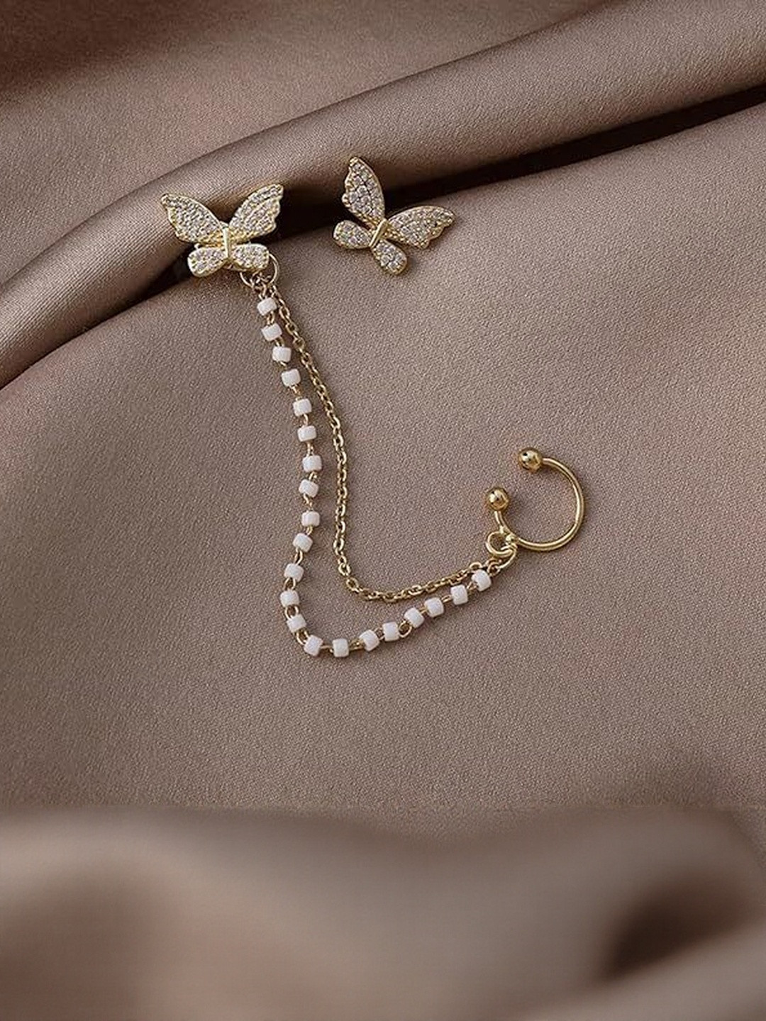 LIMINE JEWELS Stainless Steel Gold-Plated American Diamond Studded Quirky Ear Cuff