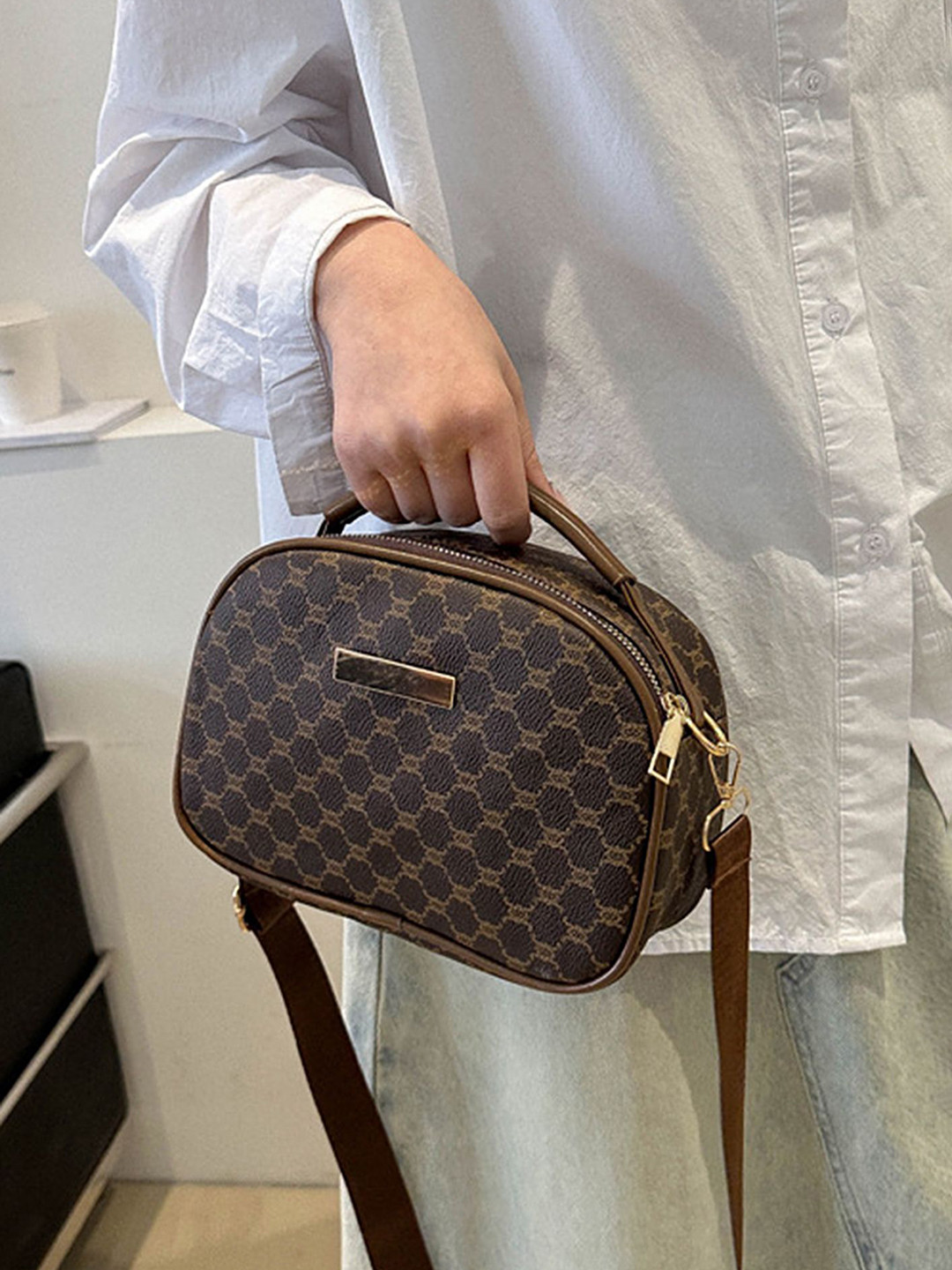 LULU & SKY Women Geometric Printed Structured Shoulder Bag