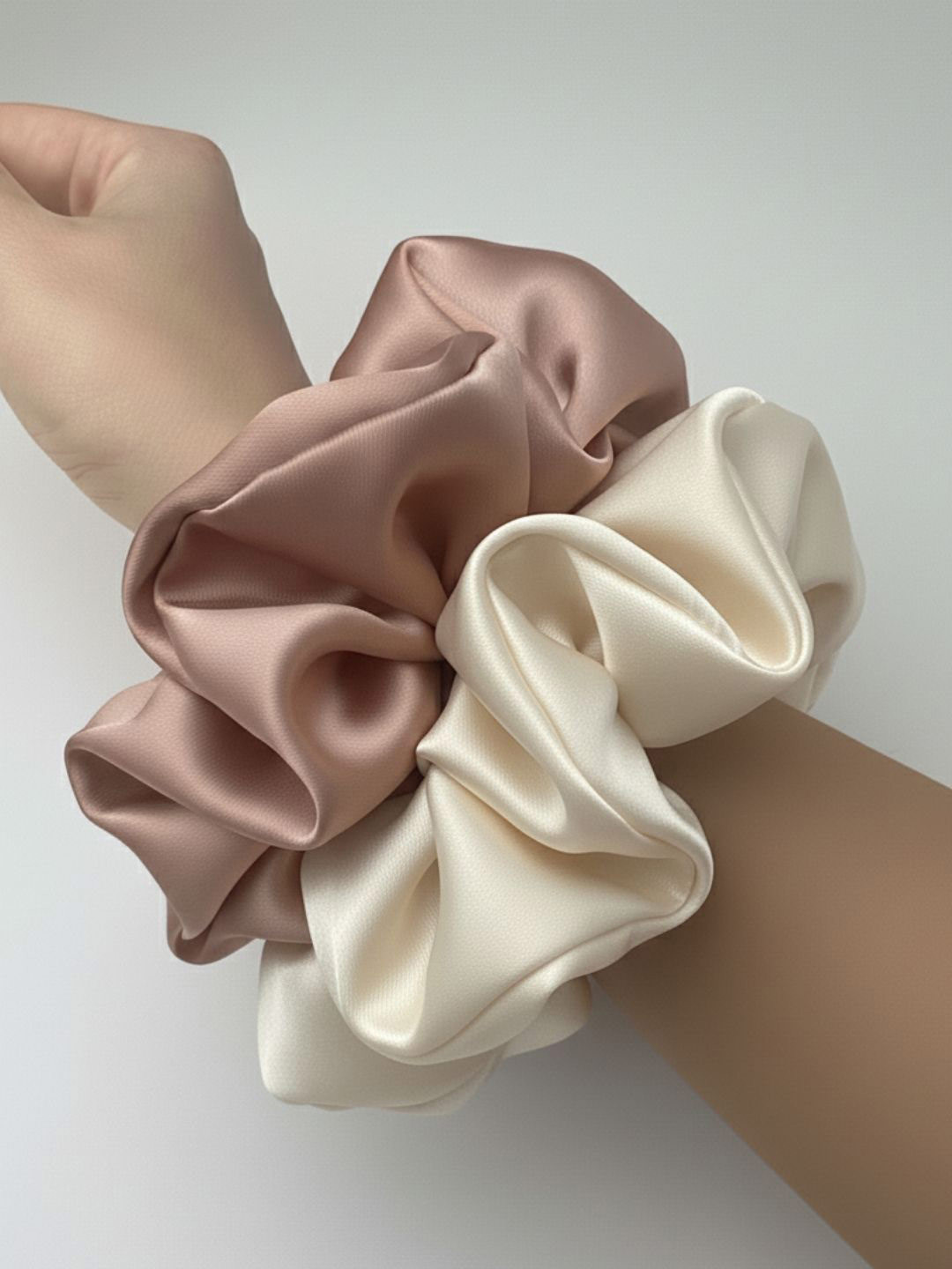 Mueras Set Of 2 Women XL Satin Scrunchies