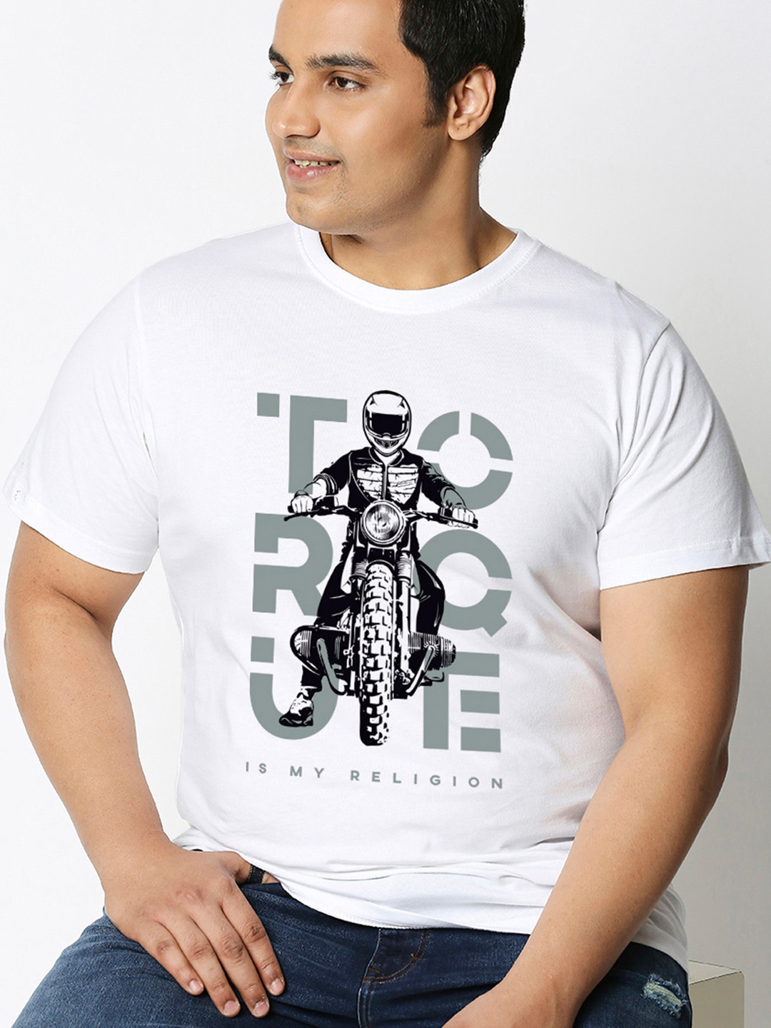 Bewakoof Plus Torque Graphic Printed Pure Cotton Regular T-shirt