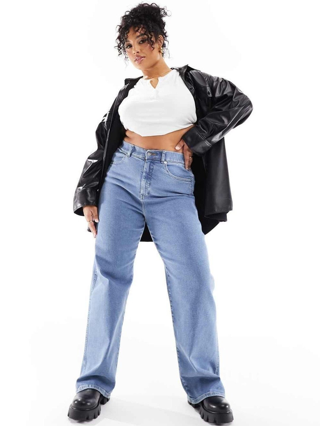 VBEAUTI Women Trendy Wide-Leg Jeans High-Rise Light Fade Stretchable Jeans