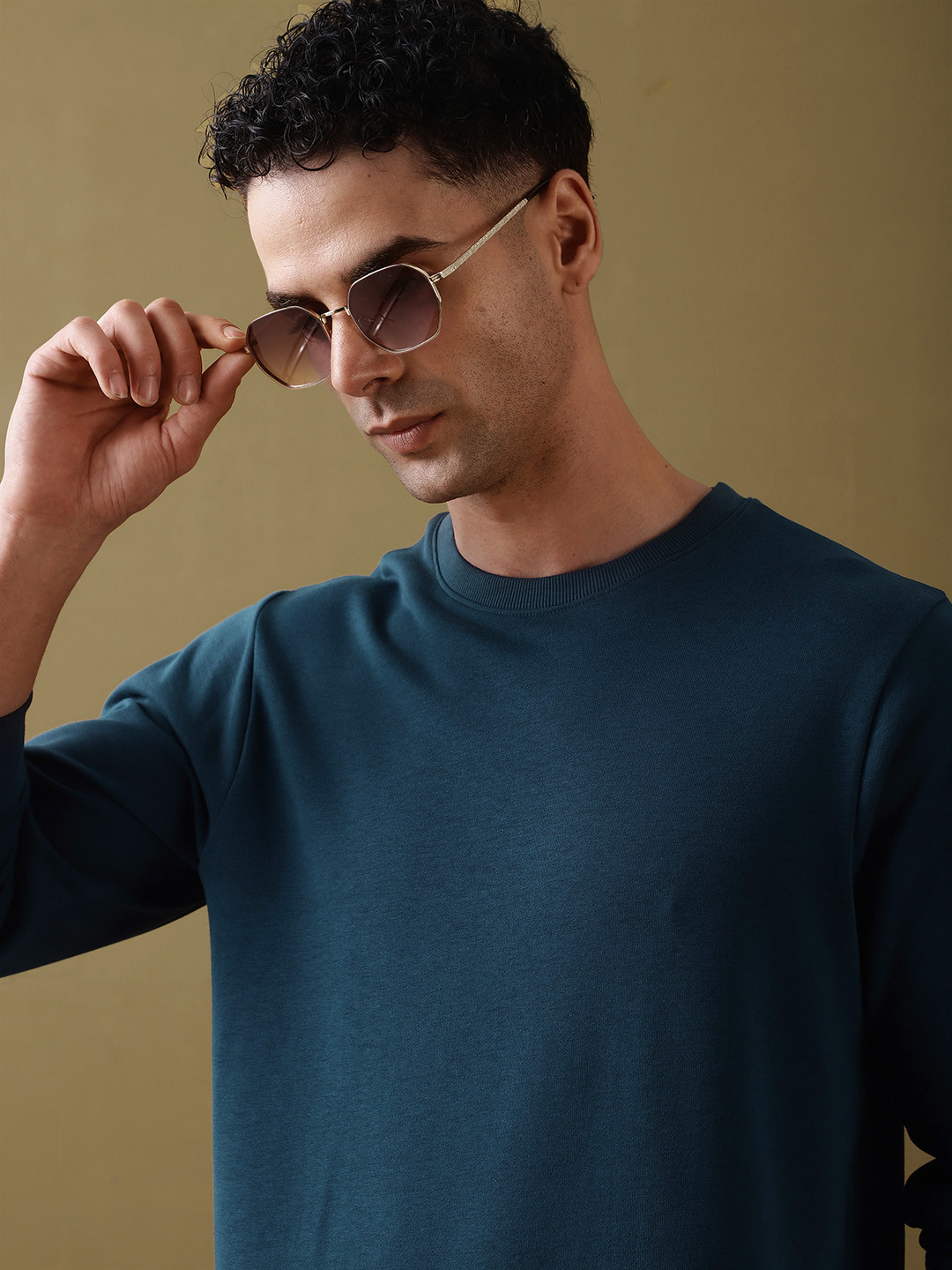 DILLINGER Men Solid Ultra Soft Drapey  Sweatshirts