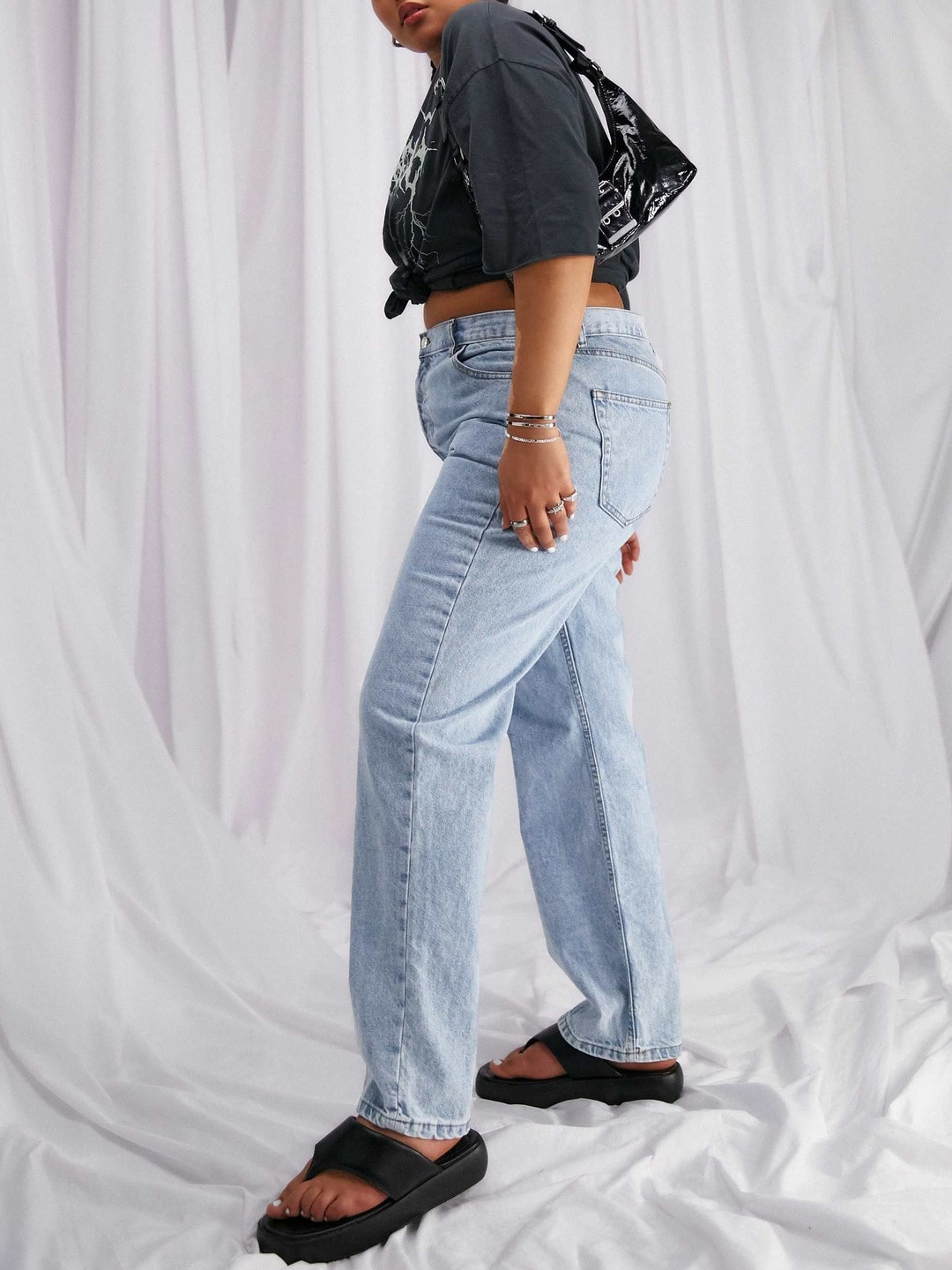 VBEAUTI Women Trendy Wide-Leg Jeans Collection High-Rise Light Fade Stretchable Jeans