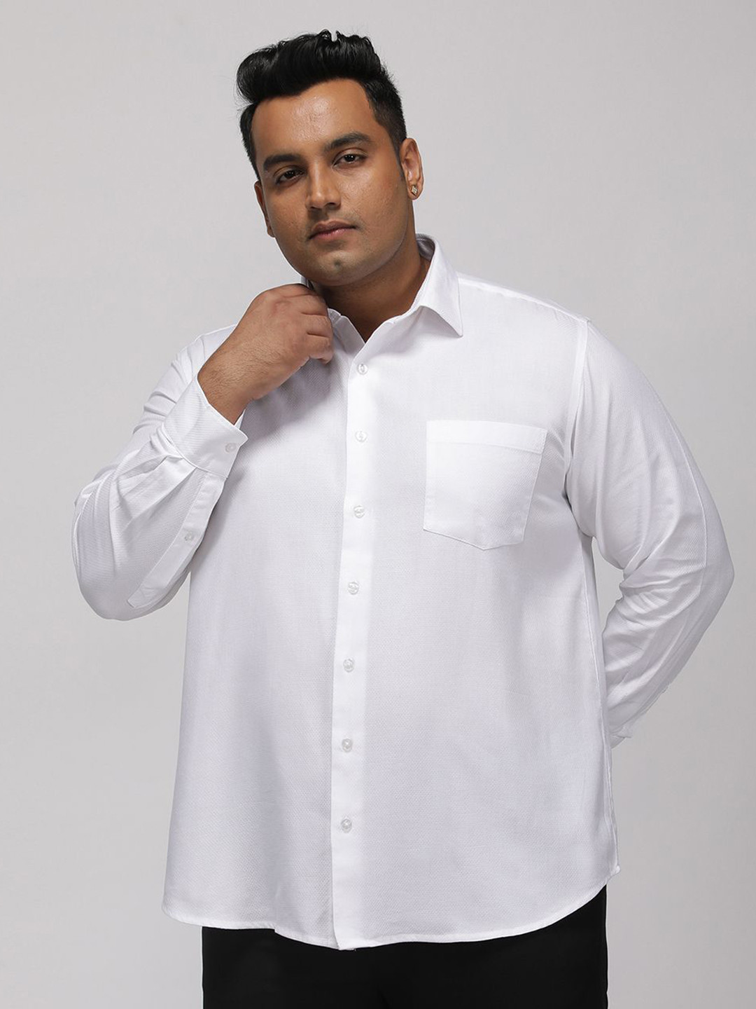 Big Hello - The Plus Life Plus Size Long Sleeves Cotton Formal Shirt