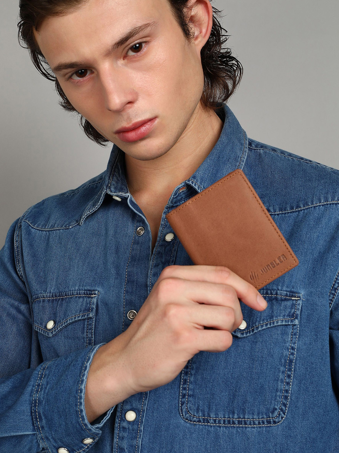 JUNGLER Ultra-Slim Hunter Leather Vertical Card Case with Matte Finish