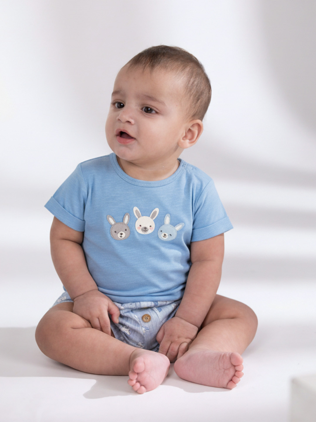 Ohmybebe Boys Bunny Bliss Printed Round Neck Organic Cotton T-Shirt With Shorts