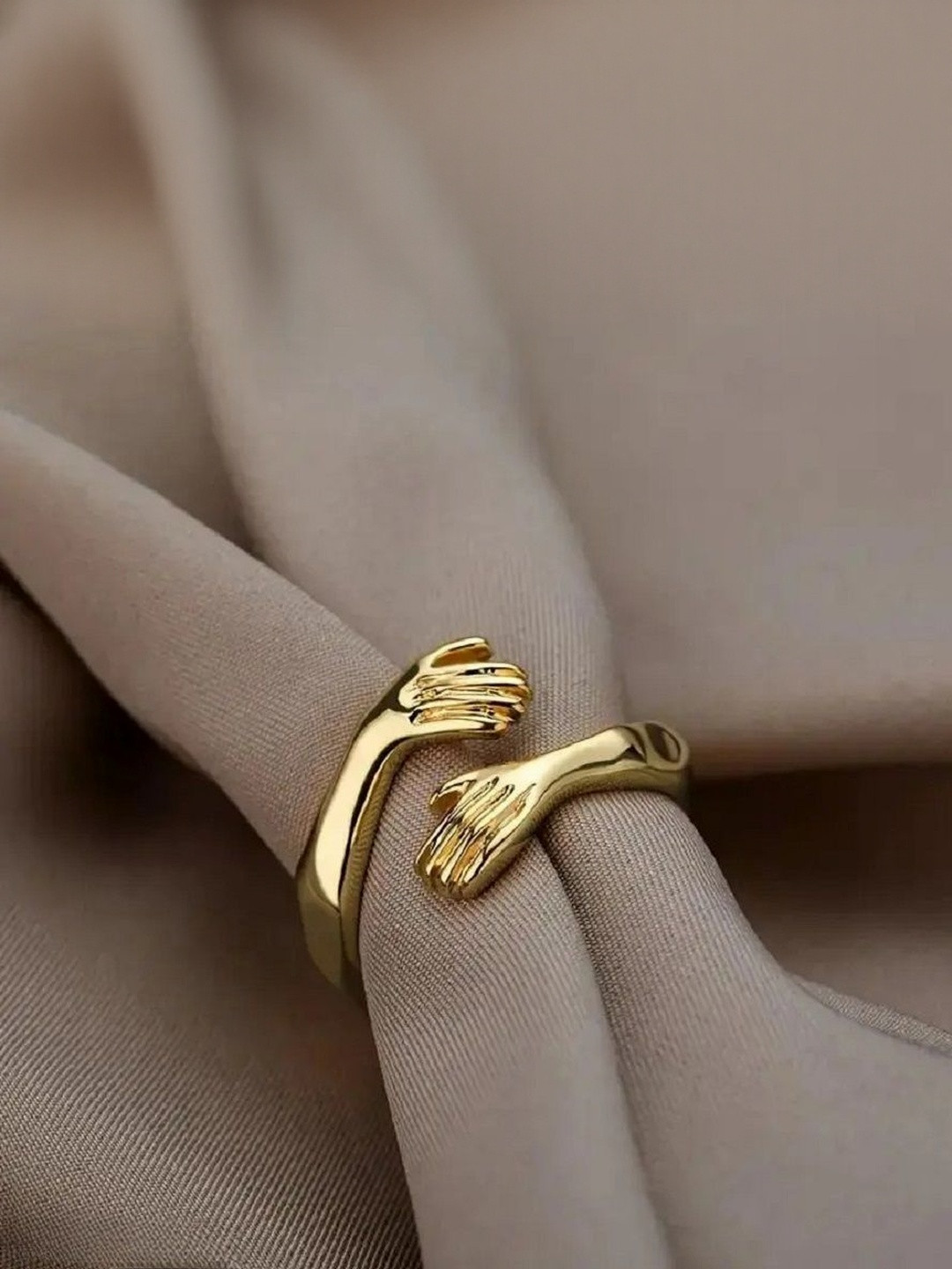 TheVineGirl Gold-Plated Cuddle Hug Ring