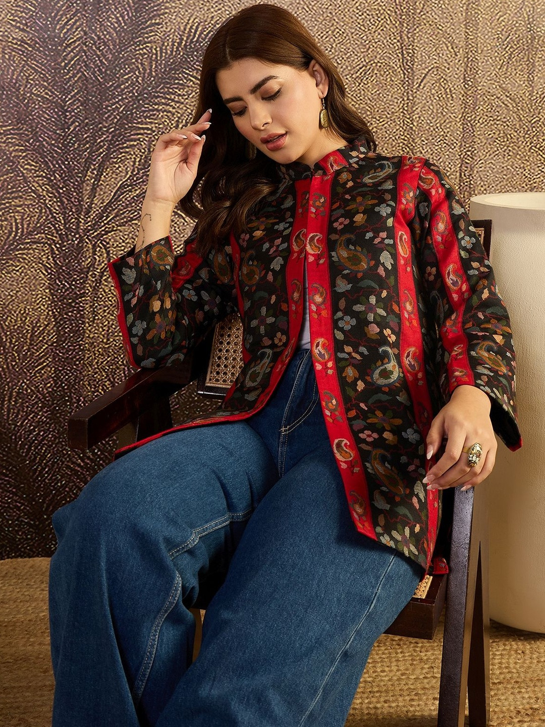 Sangria Paisley & Floral Printed Woollen Mandarin Collar Jacket