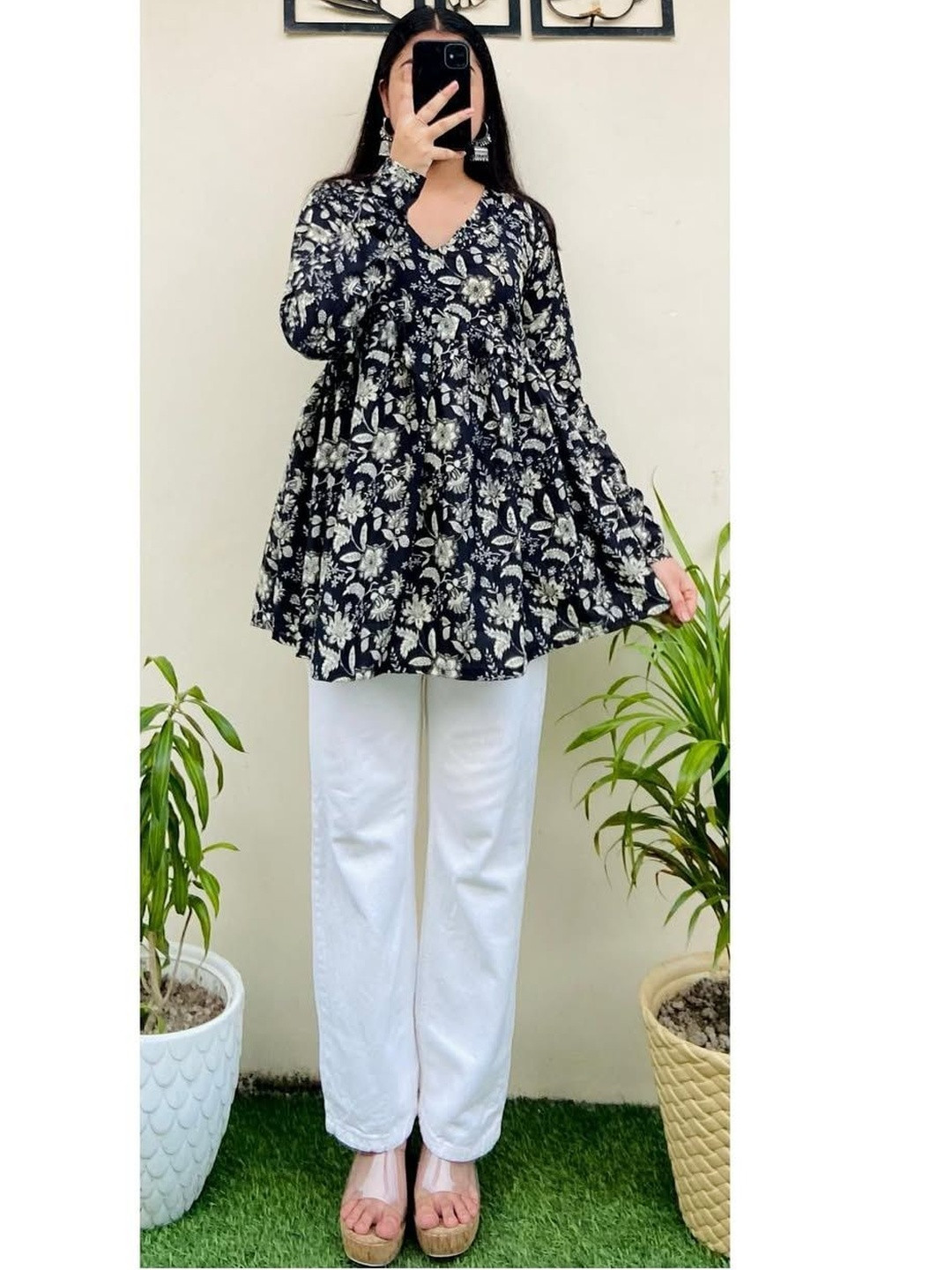 NEW RJP CRAFT Women Floral Printed V-Neck Tiered A-Line Kurti