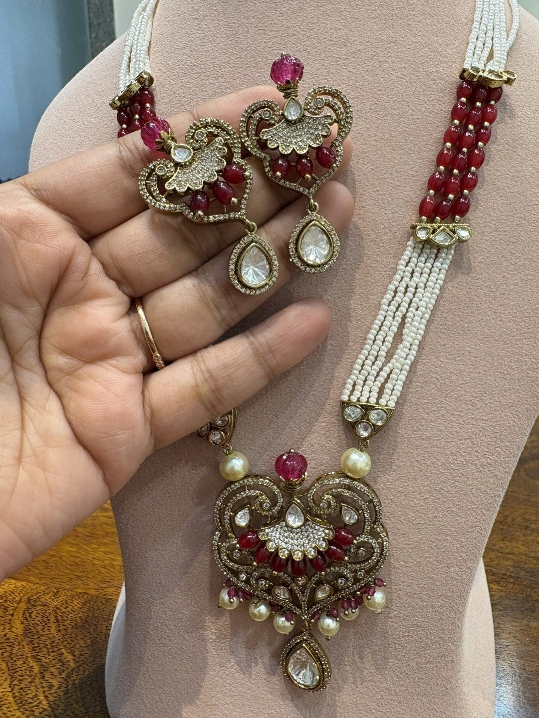 JOSYA Stone-Studded & Beaded Jewellery Set