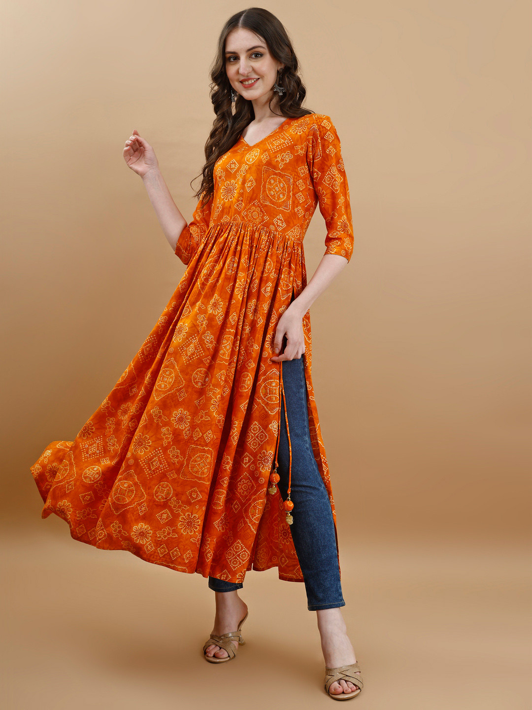 TextileNow Bandhani Printed V-Neck Pleated A-Line Kurta