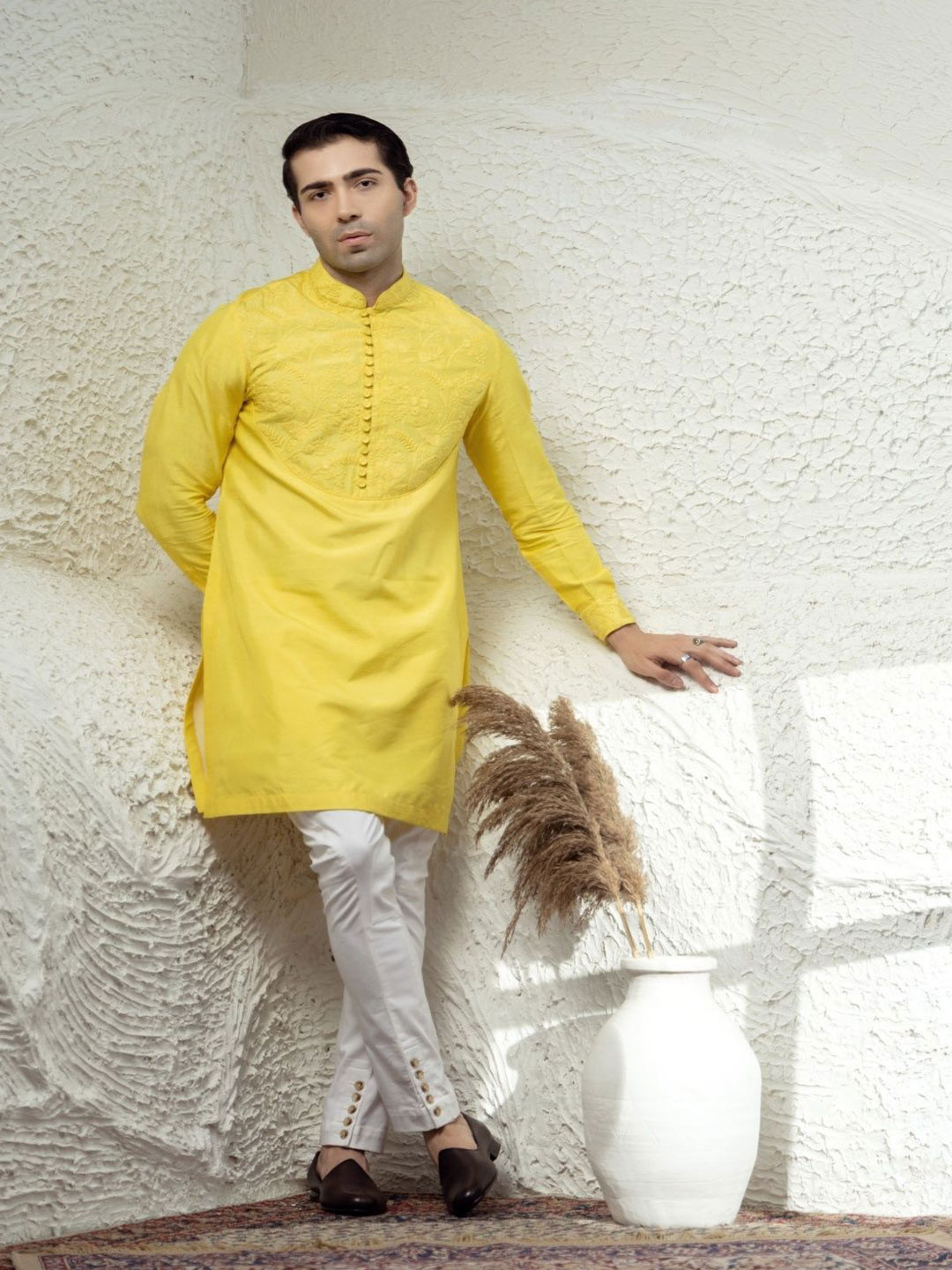 charchaand Ethnic Motifs Embroidered Mandarin Collar Mirror Work Straight Kurta