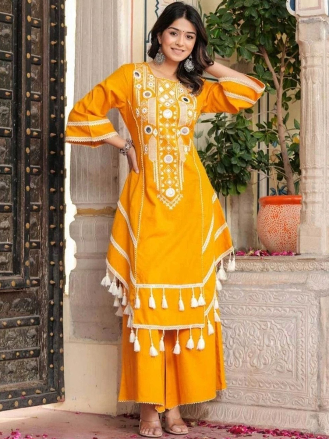 Sumit Textiles Women Ethnic Motifs Embroidered Regular Mirror Work Kurta with Palazzos