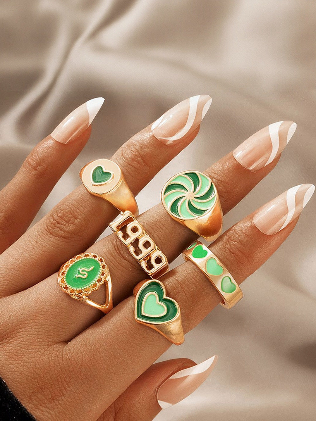 TheVineGirl Set Of 6 Gold-Plated Aesthetic Chunky Finger Rings