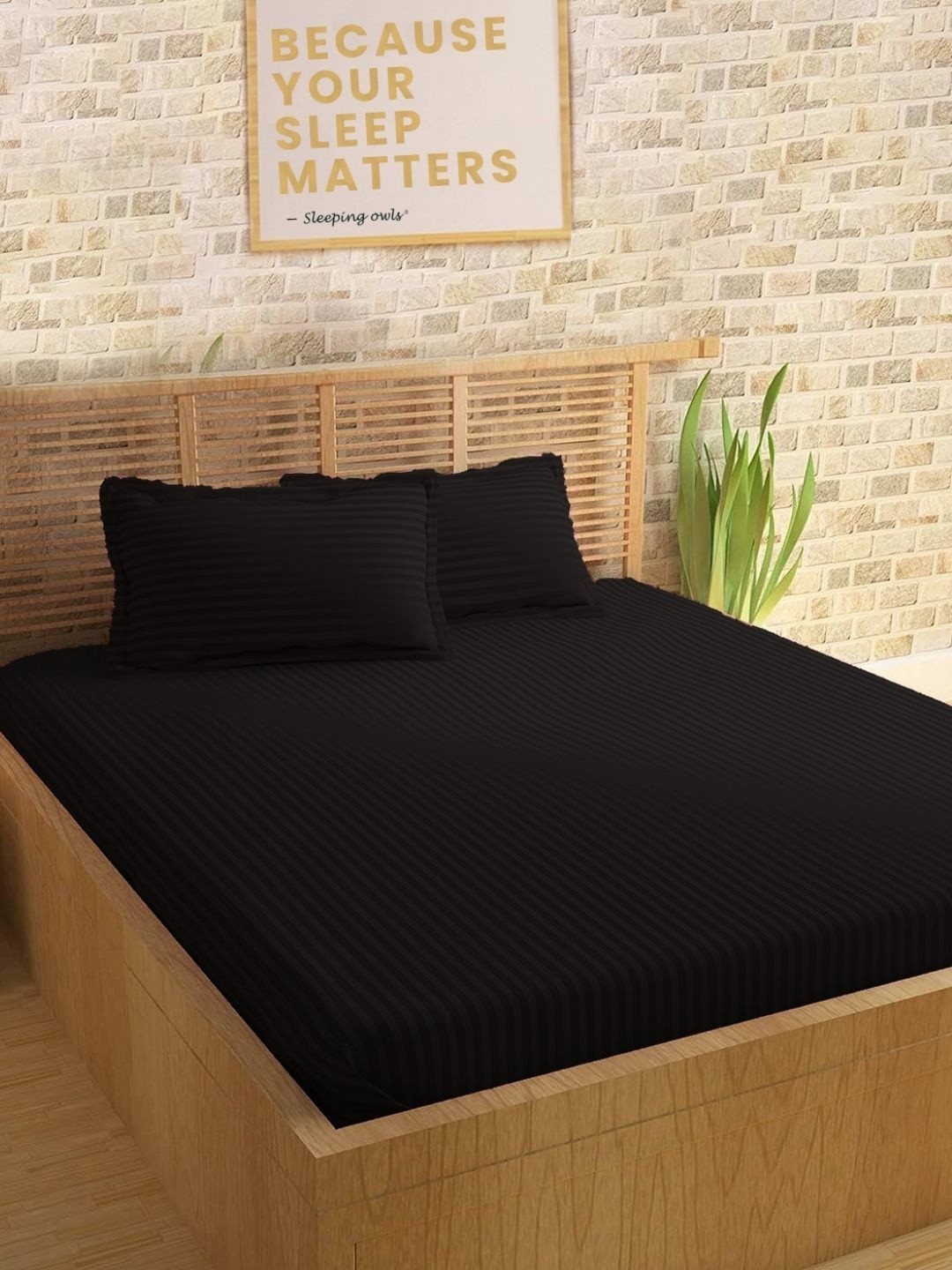 Sleeping Owls Black Striped 210 TC King Bedsheet with 2 Pillow Covers