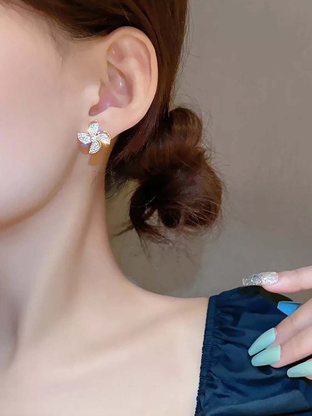 TheVineGirl Korean Gold-Plated Cubic Zirconia Studded Windmill Shaped Studs