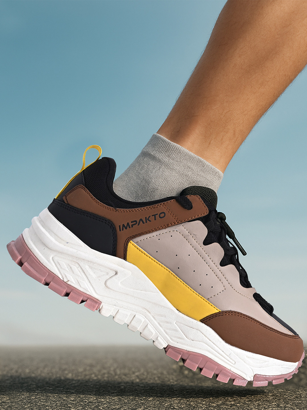 IMPAKTO Men Impakto Outdoor Lightweight Trail Ready Hiking & Trekking Shoes