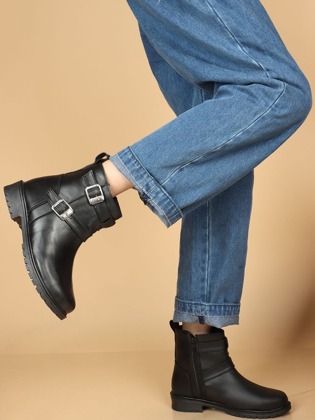 Kliev Paris Women Lace-Up Block-Heel Regular Boots