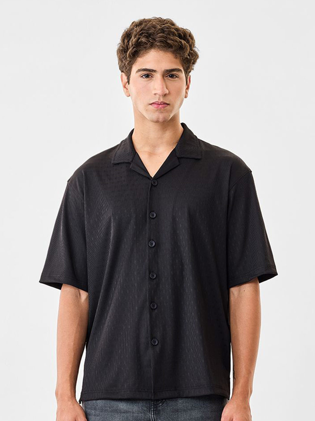 Snitch Textured Cotton Short Sleeves Boxy Fit Shirt
