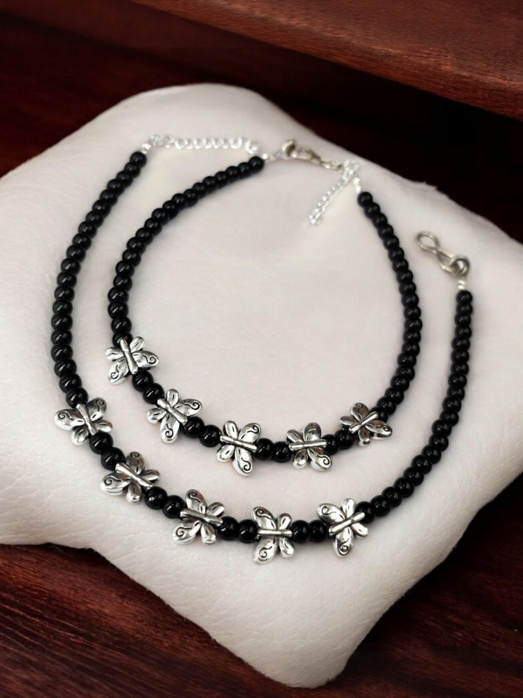 Hardin Style Girls Silver-Plated Oxidised Butterfly Charm Anklets