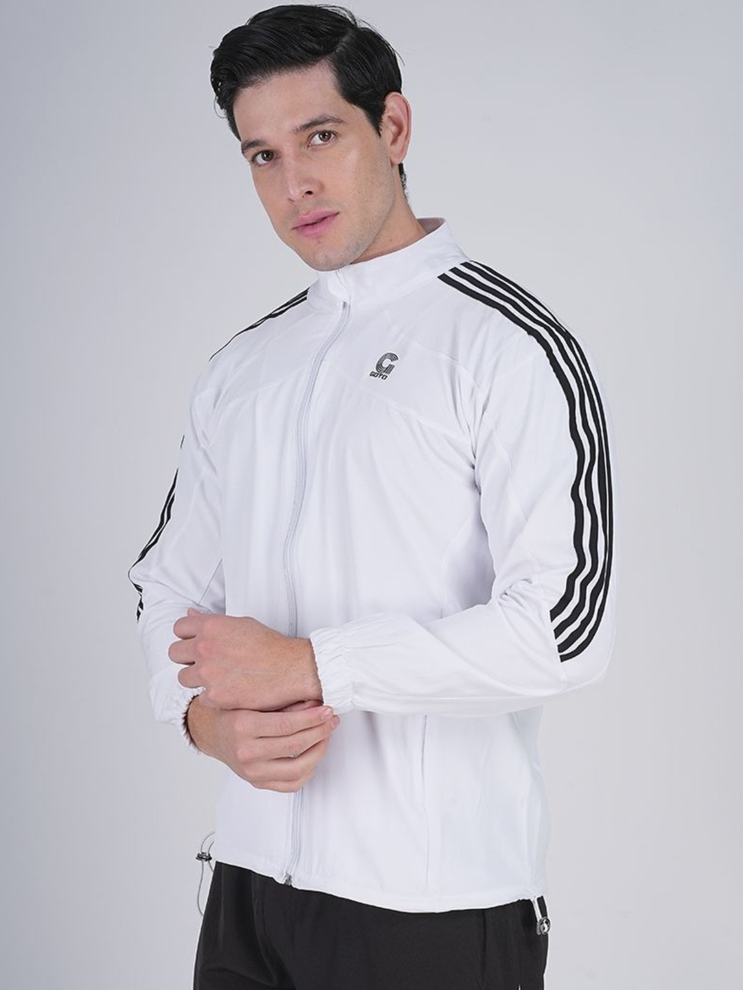 GOTO SPORTS Men Striped Lightweight Running Sporty Jacket